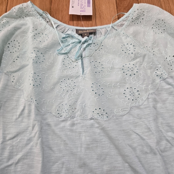 NWT Style & Co women's peasant blouse eyelet trim tie-neck size M - Picture 5 of 8
